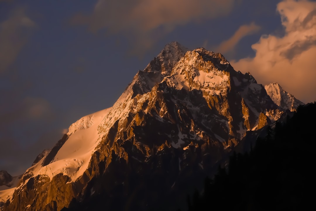 Rishikesh to Gangotri Dham taxi