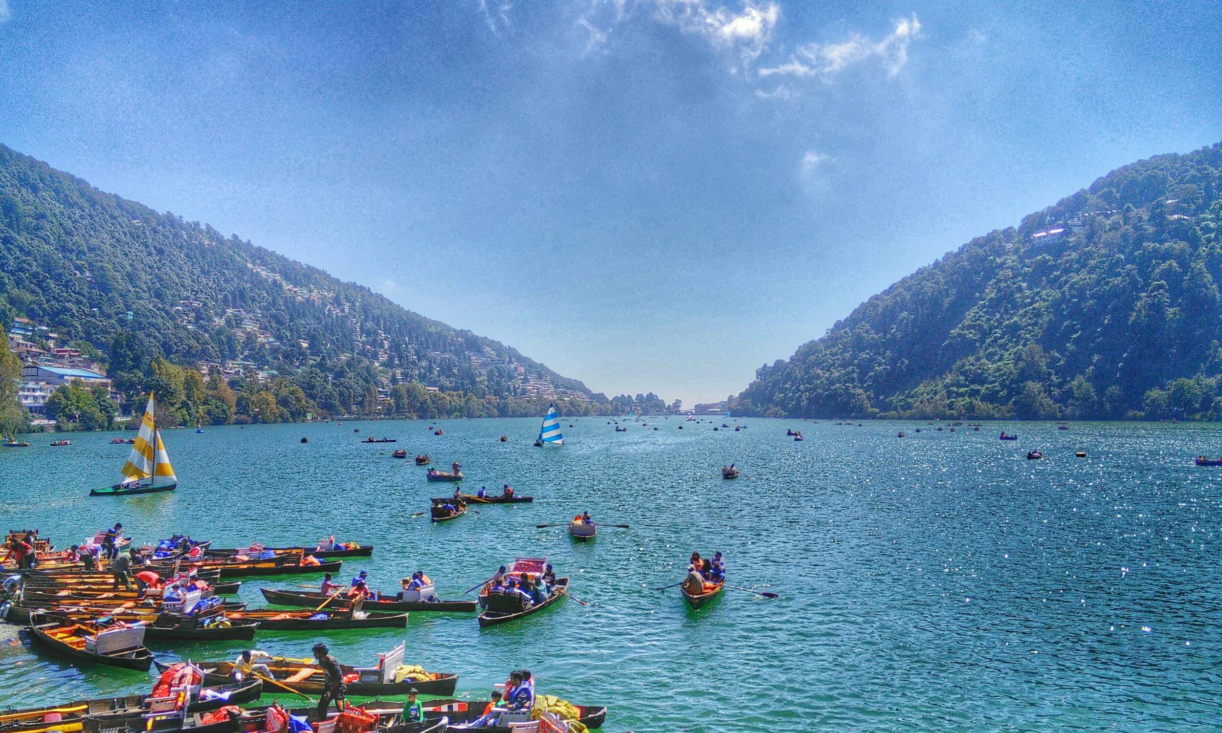 Dehradun to  Nainital Cabs